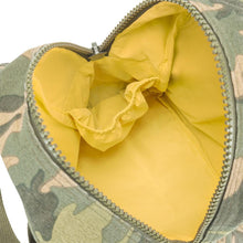 Load image into Gallery viewer, Zipper Lunch BAg - Camo