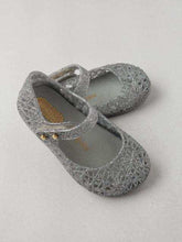Load image into Gallery viewer, Mini Melissa girl's shoes