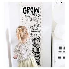 Load image into Gallery viewer, Wee Gallery Canvas Growth Chart - Farm