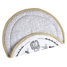 Load image into Gallery viewer, Wee Gallery Safari Playmat