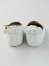 Load image into Gallery viewer, Baby girl's shoes