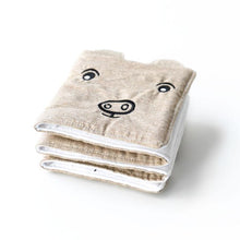 Load image into Gallery viewer, Wee Gallery Friendly Faces on The Farm:  Baby's first Soft Book