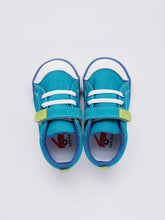 Load image into Gallery viewer, Boy's green sneakers