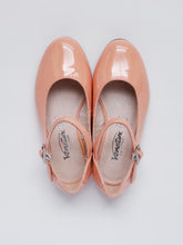 Load image into Gallery viewer, Girl's Patent Peach Flats