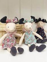 Load image into Gallery viewer, Miss Rose Sister Violet Small Mouse in Pink Floral Dress