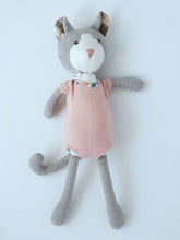 Load image into Gallery viewer, Hazel Village - Organic Animal Doll - Gracie Cat