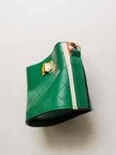 Load image into Gallery viewer, Girl&#39;s Green Quilted Cross-Body Bucket Bag
