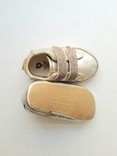 Load image into Gallery viewer, Old Soles Baby Girl&#39;s Gold Sneakers
