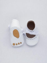 Load image into Gallery viewer, Baby girl&#39;s shoes
