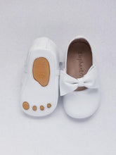 Load image into Gallery viewer, Baby girl&#39;s shoes
