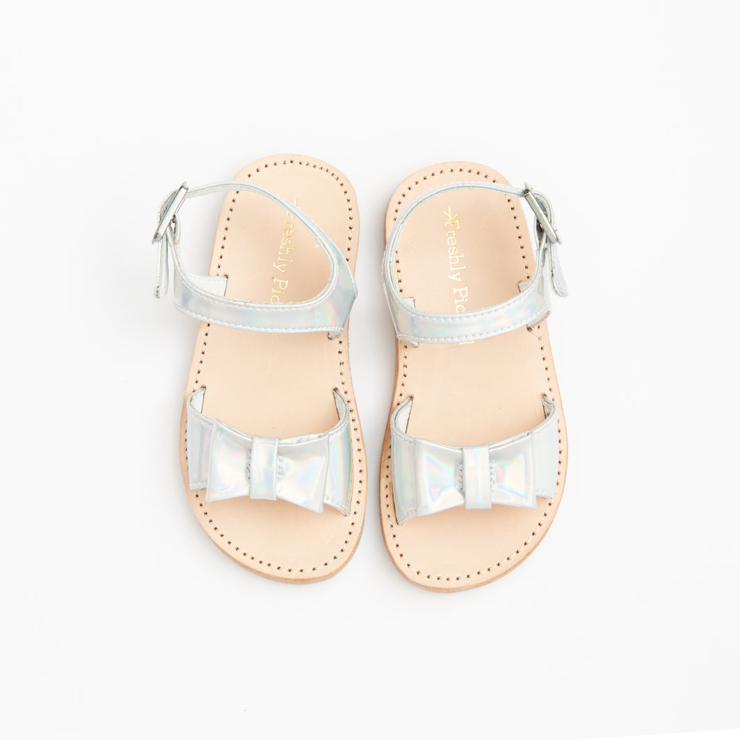 Girl's holographic sandals