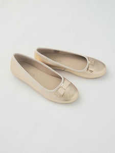 Girl's gold ballet flats with bow