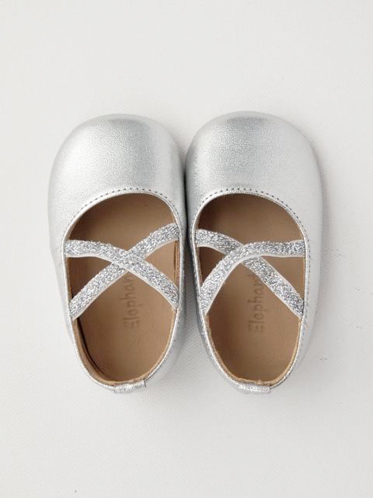 Baby girl's silver ballet flats