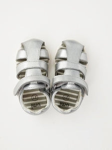 Girl's silver sandals
